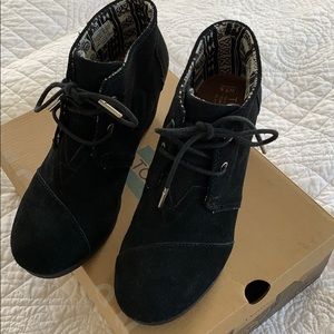 Toms Black Suede Desert Wedge